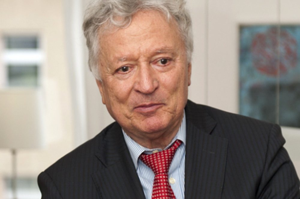 Dr. Manfred Osten